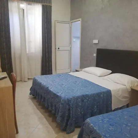 ゲストハウス Guest Planet ローマ